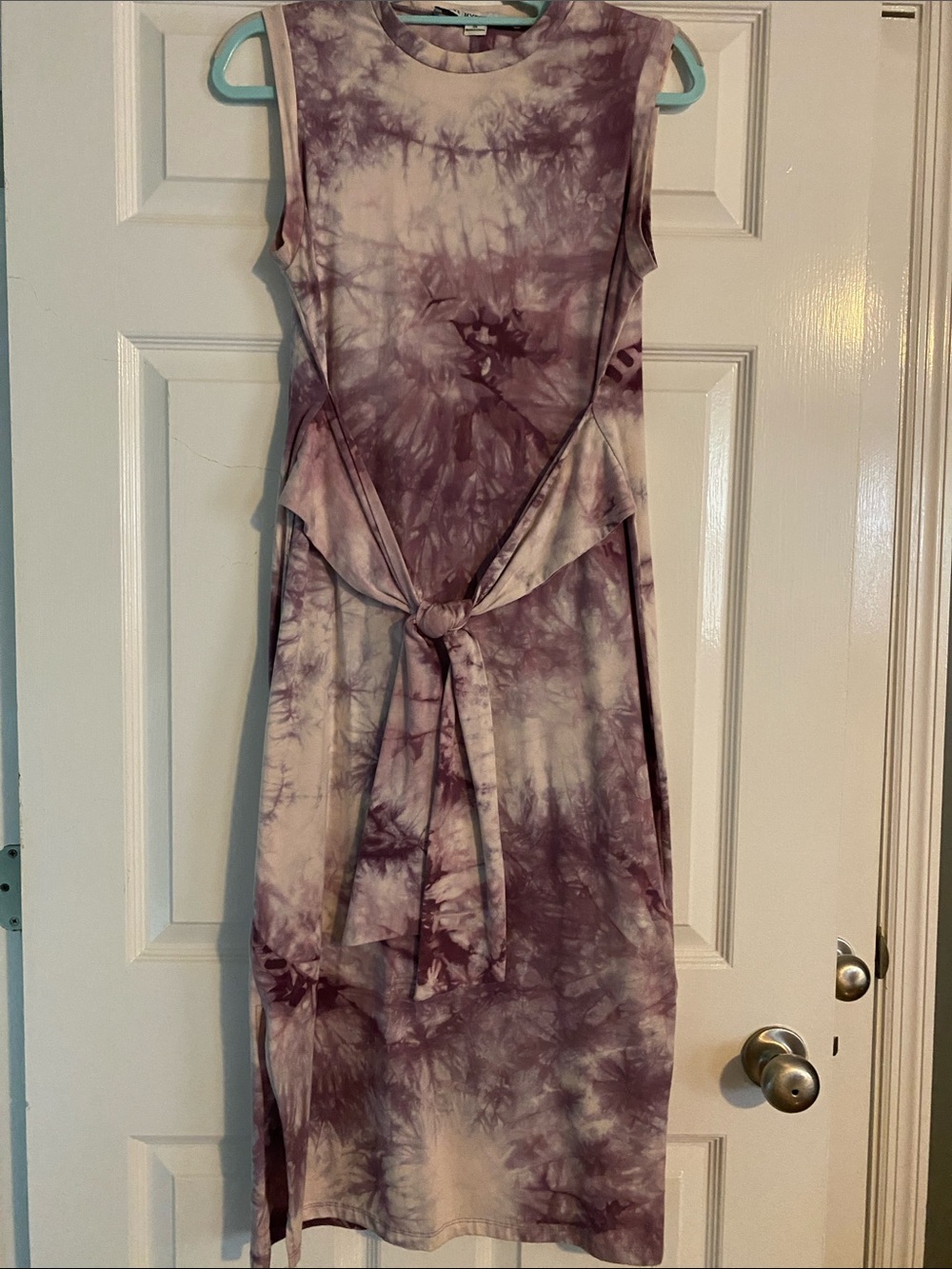 HYFVE Purple Tie-Dye Sleeveless Midi Dress with Front Tie
